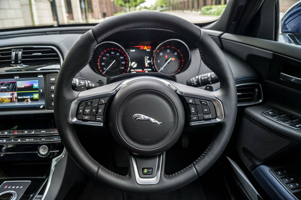 jaguar-xe-review-uk-first-drive-steering-wheel-carwitter-jpg.7130