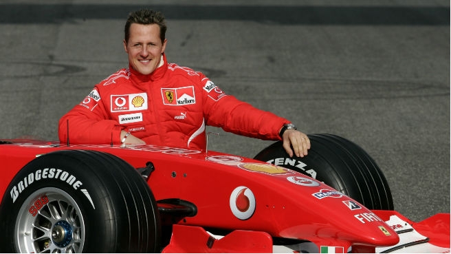 [Resim: Formula1-car-and-Michael-Schumacher.jpg]