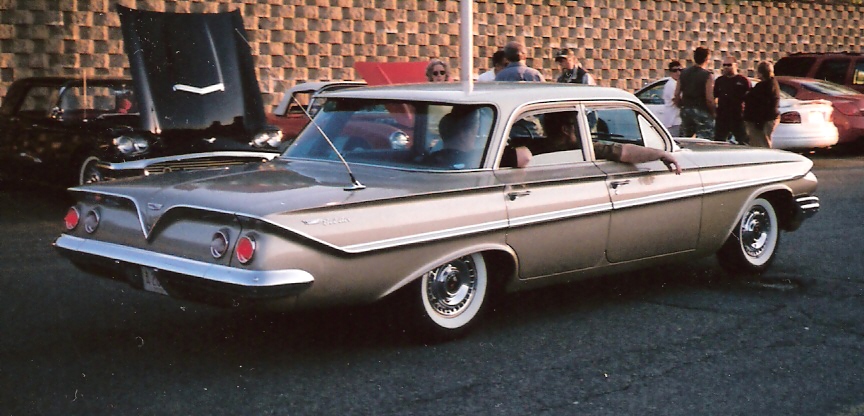 1961_Chevrolet_Bel_Air-1.jpg